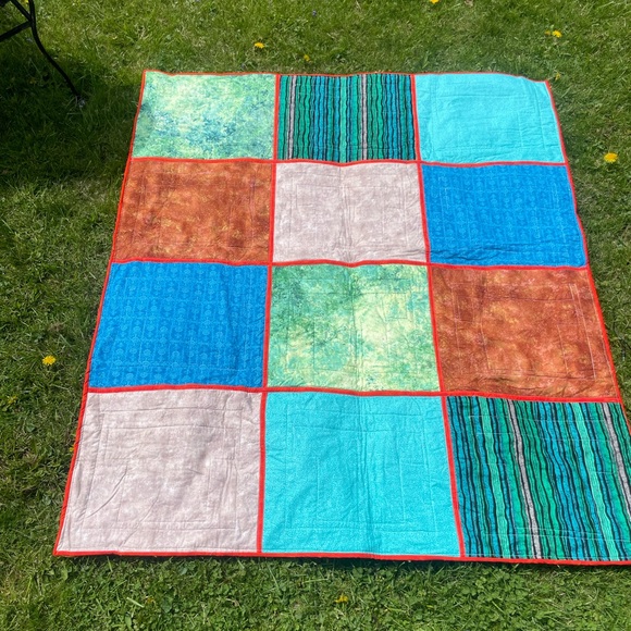 Colorful handmade Shirt Quilt - Picture 11 of 11